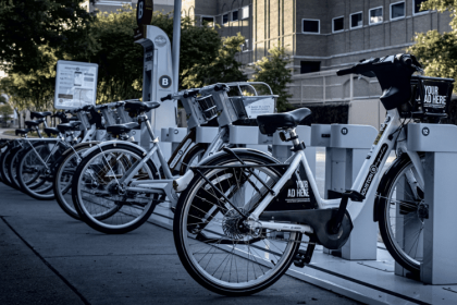 e-bikes:-the-eco-friendly-answer-to-urban-automotive-trends